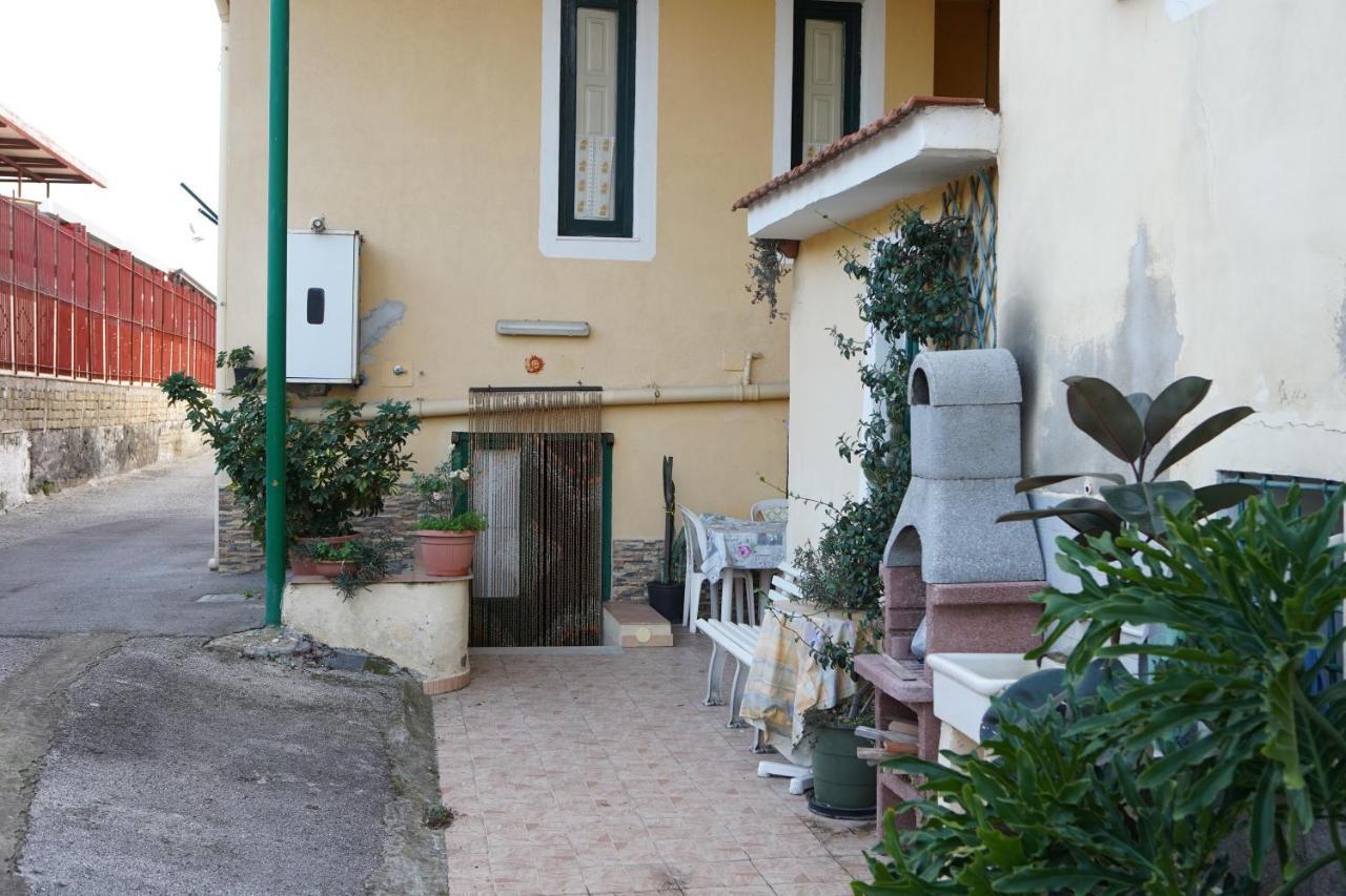 Casa Vacanze Da Rosy Ercolano Buitenkant foto