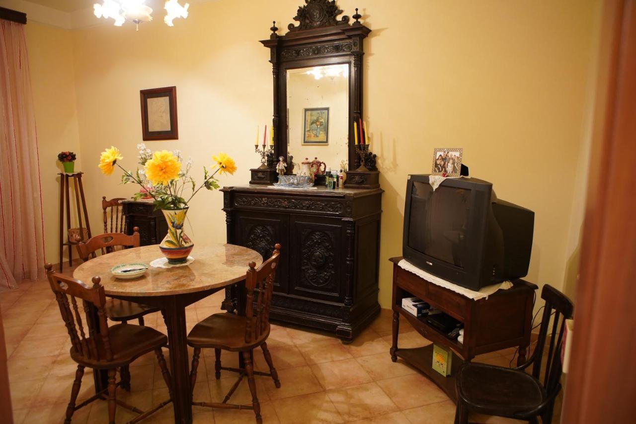 Casa Vacanze Da Rosy Ercolano Buitenkant foto