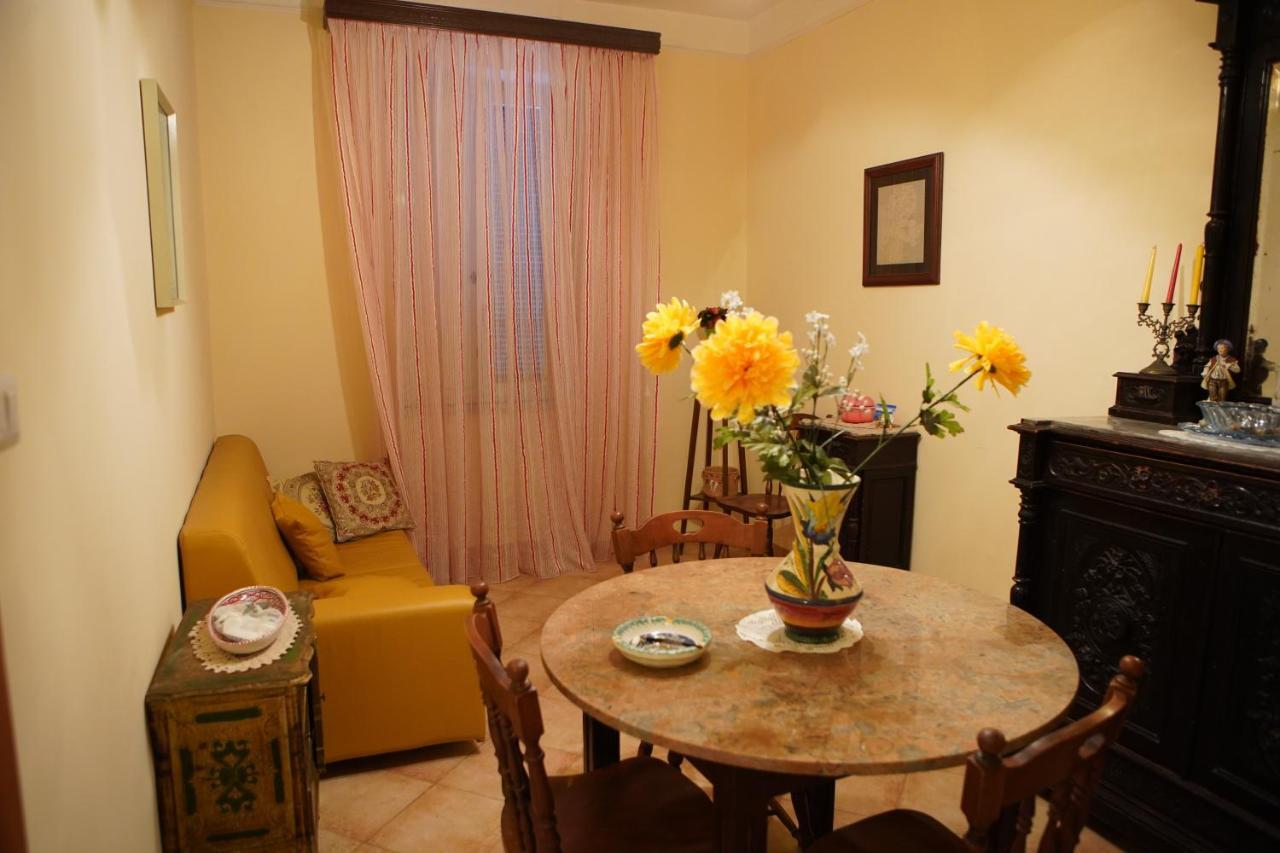 Casa Vacanze Da Rosy Ercolano Buitenkant foto