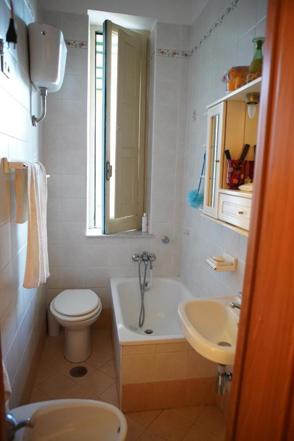 Casa Vacanze Da Rosy Ercolano Buitenkant foto